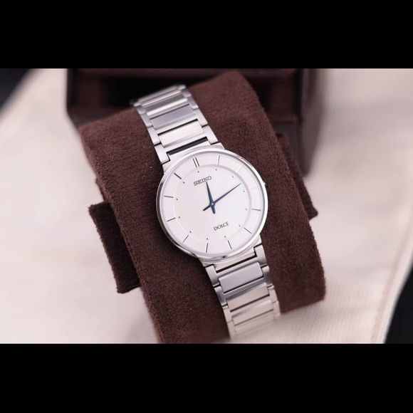 Y2K Seiko Dolce Slim SACK015 Men’s Watch
[Like New] white Sunburst Dial - Picture 3 of 9